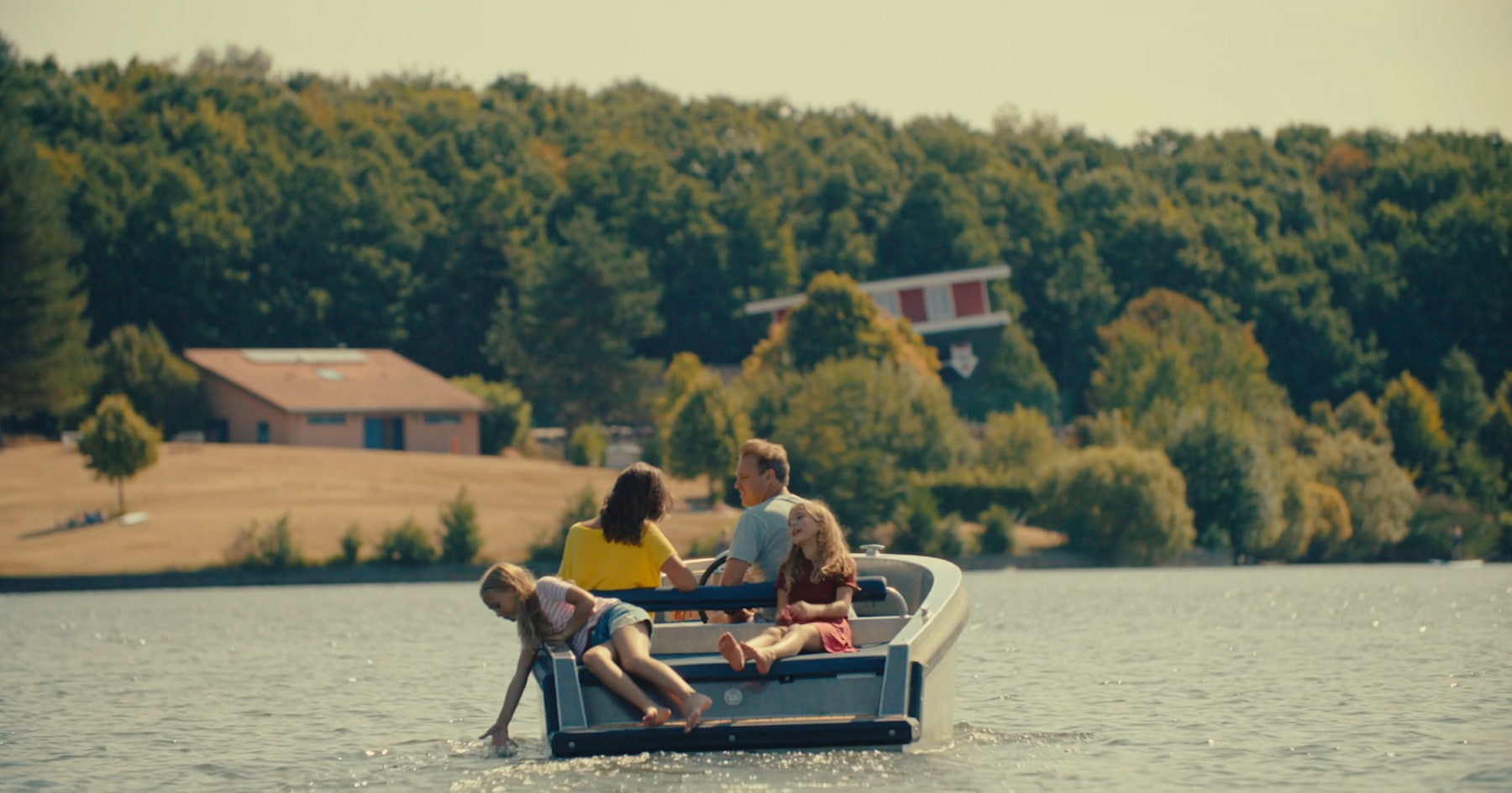 Eagle 525T - Background 10