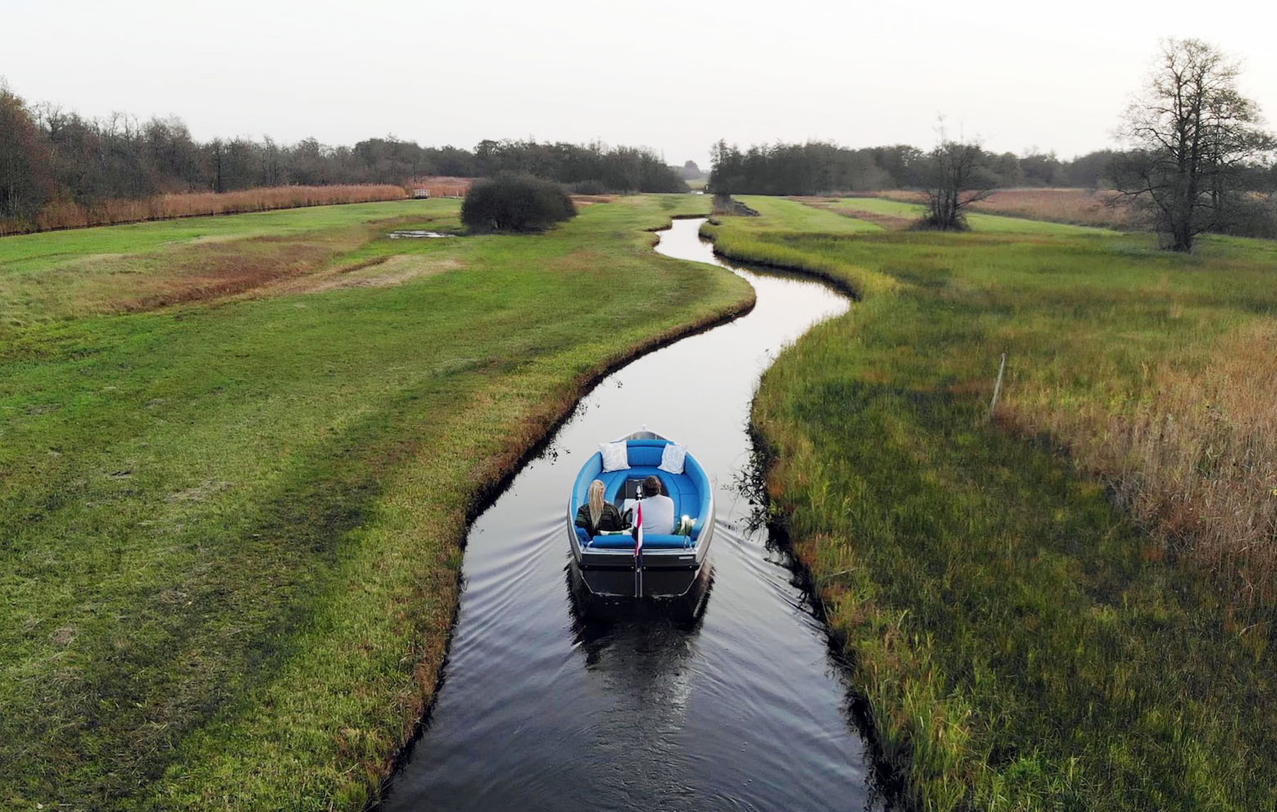 Eagle C550 / 570 - Background 3