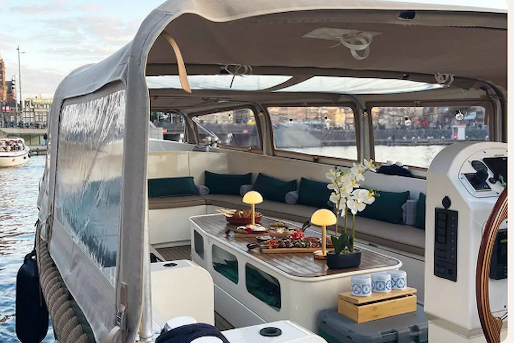 Eagle C999 - Background 5